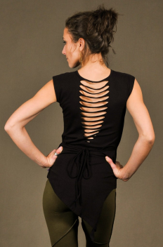 T23 - Top in Cotton-lycra with assymetric down peaks and cutting backless